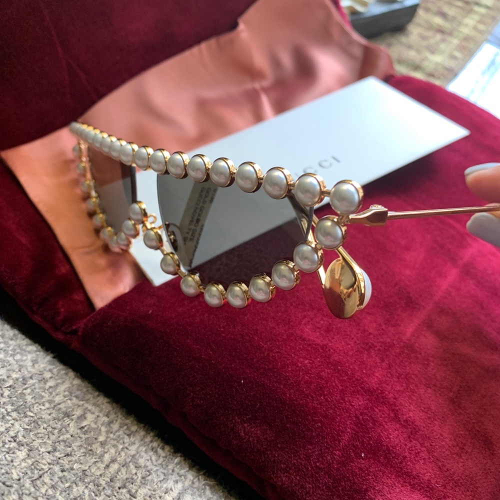 🔥SALE🔥RARE Authentic GUCCI 53 cat "HOLLYWOOD COLLECTION " metal/pearls sunglasse - Picture 9 of 13